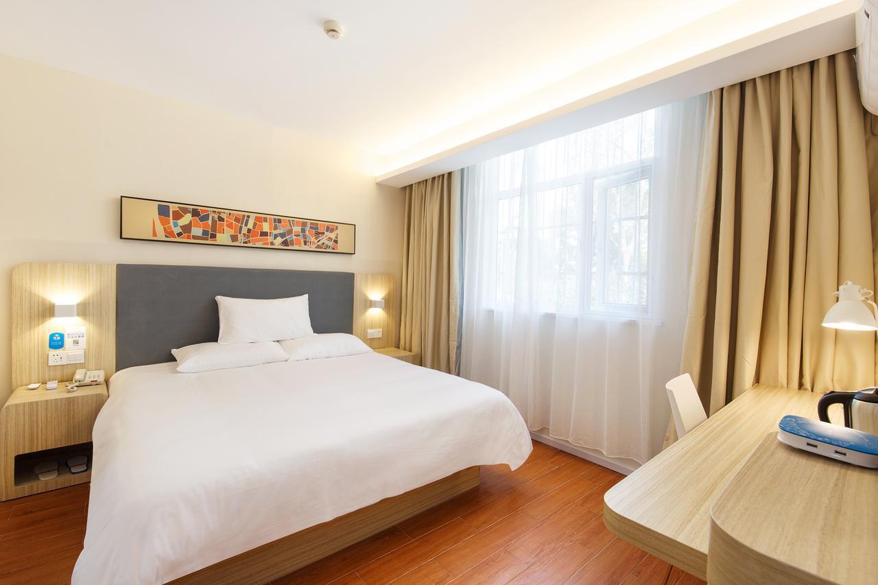 Hanting Hotel Shanghai Chunsha Jinhui Plaza Extérieur photo