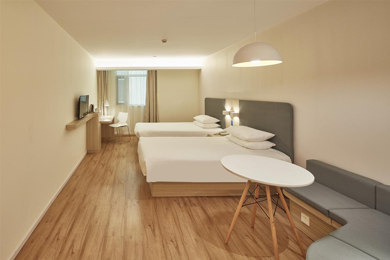 Hanting Hotel Shanghai Chunsha Jinhui Plaza Extérieur photo