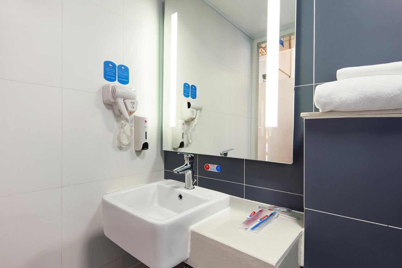 Hanting Hotel Shanghai Chunsha Jinhui Plaza Extérieur photo