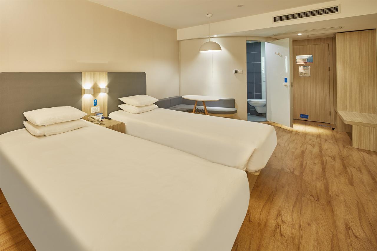Hanting Hotel Shanghai Chunsha Jinhui Plaza Extérieur photo